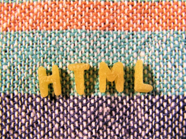 HTMLメールでの配信の特徴とメリットを解説